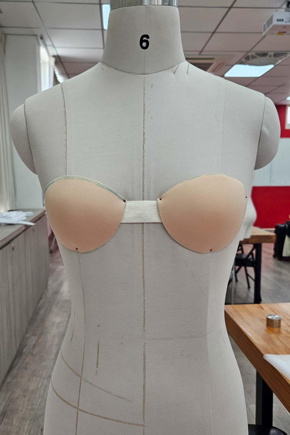 gown2025 40
