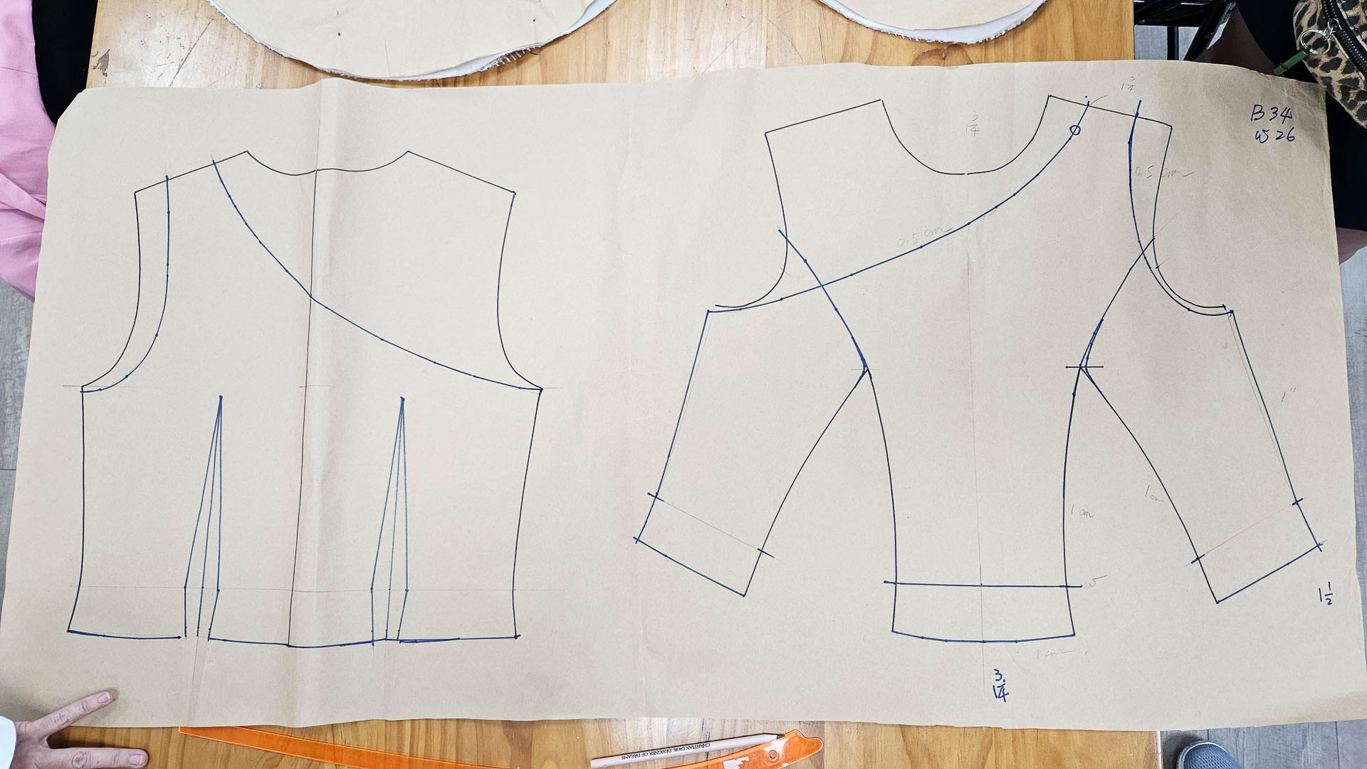 gown2025 5